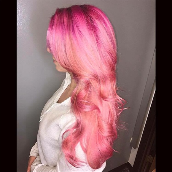 Meet your Posher, Courtney - Picture 4 of 4